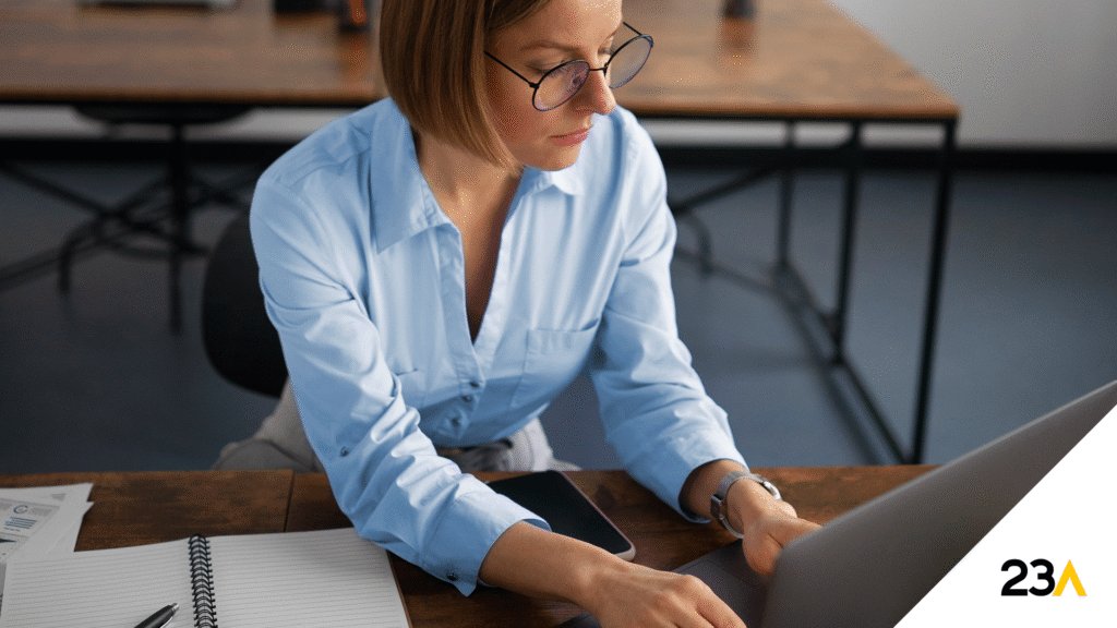 Capa-do -artigo-Glossário-SDR-Closer-Bitrix24-23A